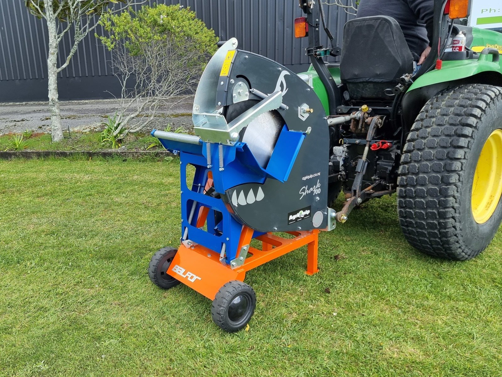 R700 Sawbench -small